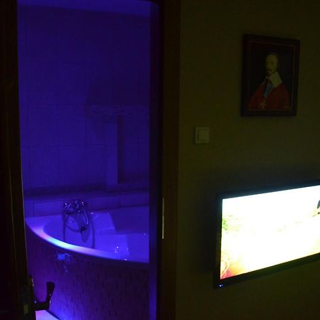 Palatin Apartment Cachtice Phòng bức ảnh