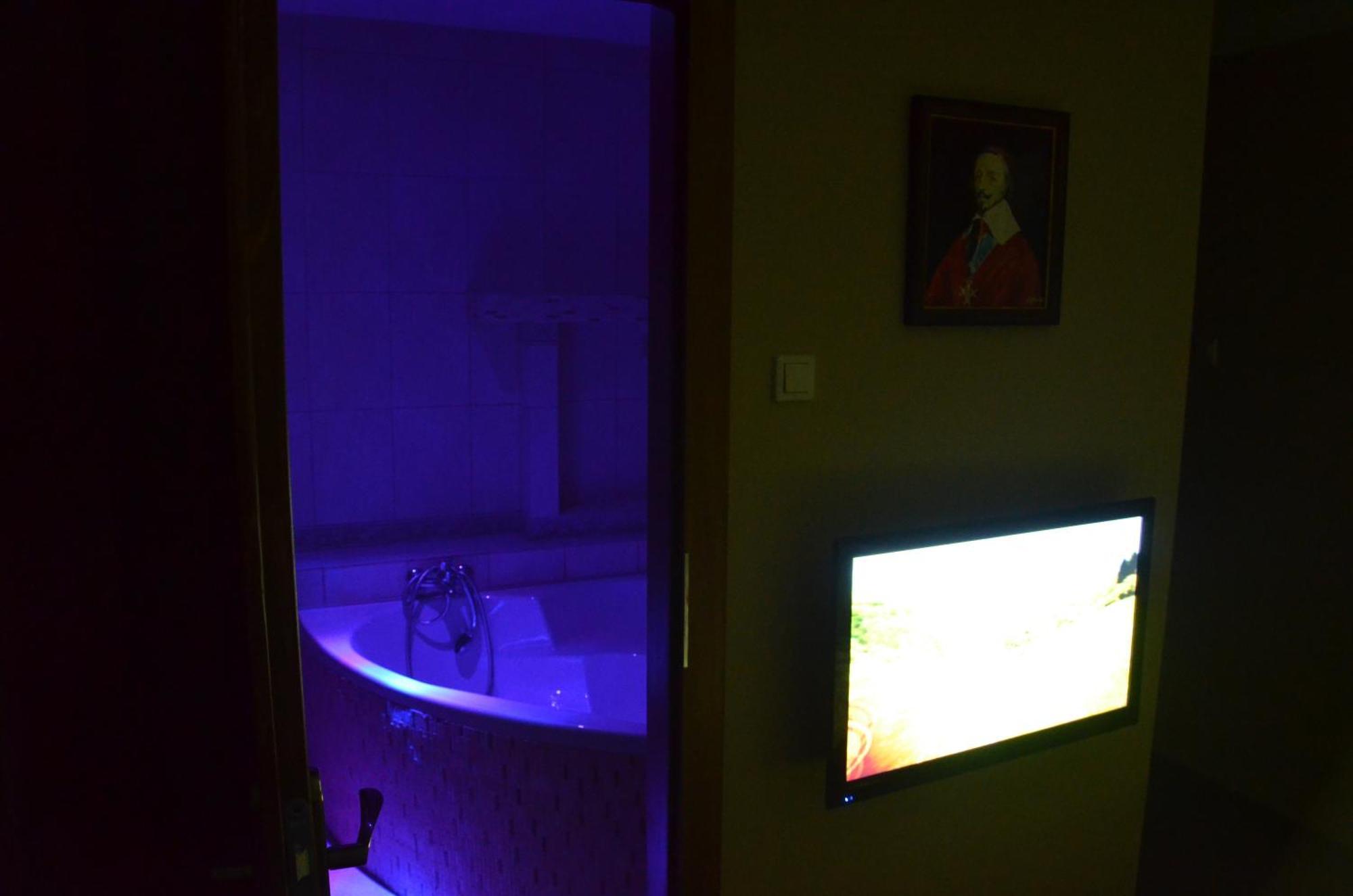 Palatin Apartment Cachtice Phòng bức ảnh