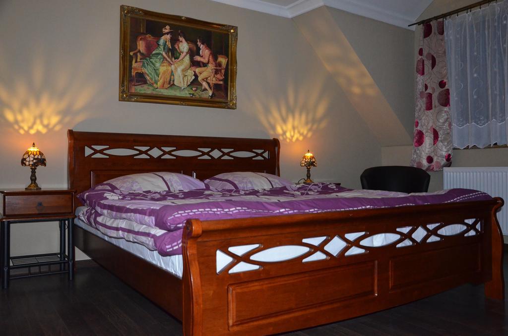 Palatin Apartment Cachtice Phòng bức ảnh