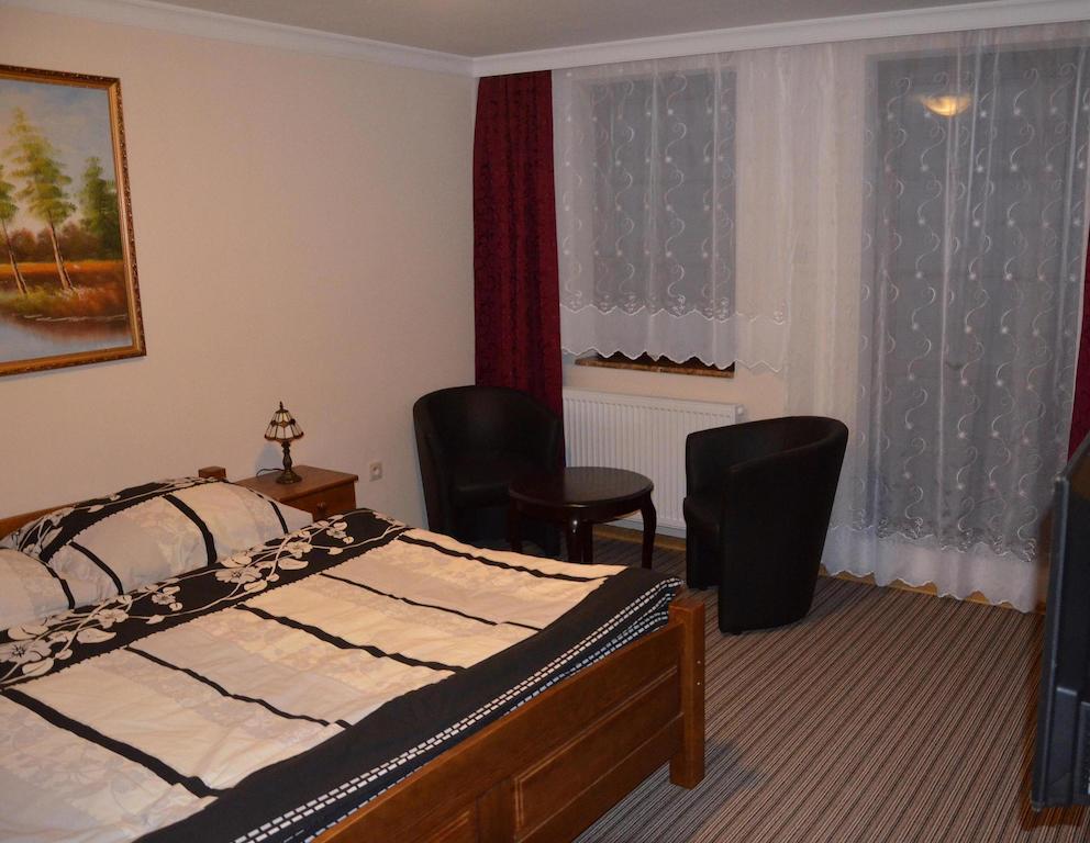 Palatin Apartment Cachtice Phòng bức ảnh